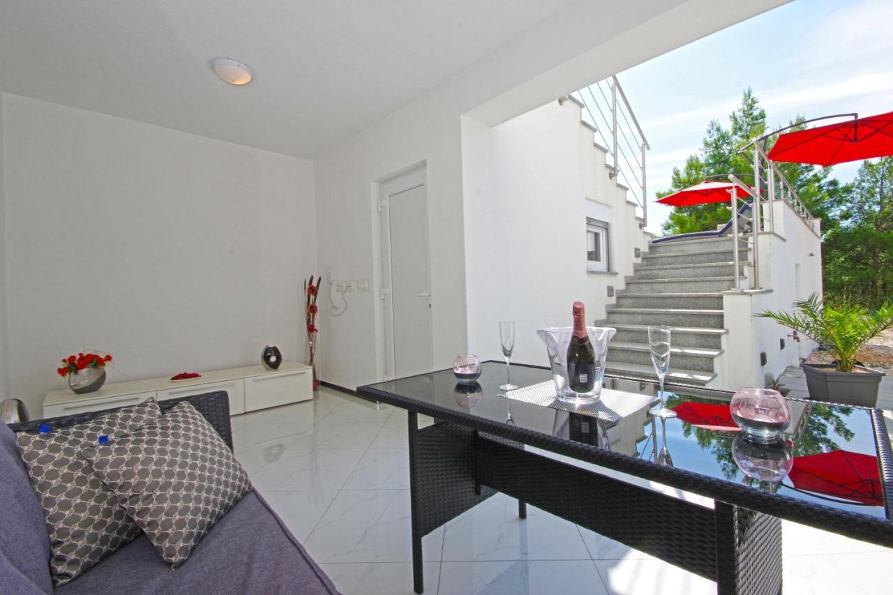 Villa Inis Makarska Exterior foto