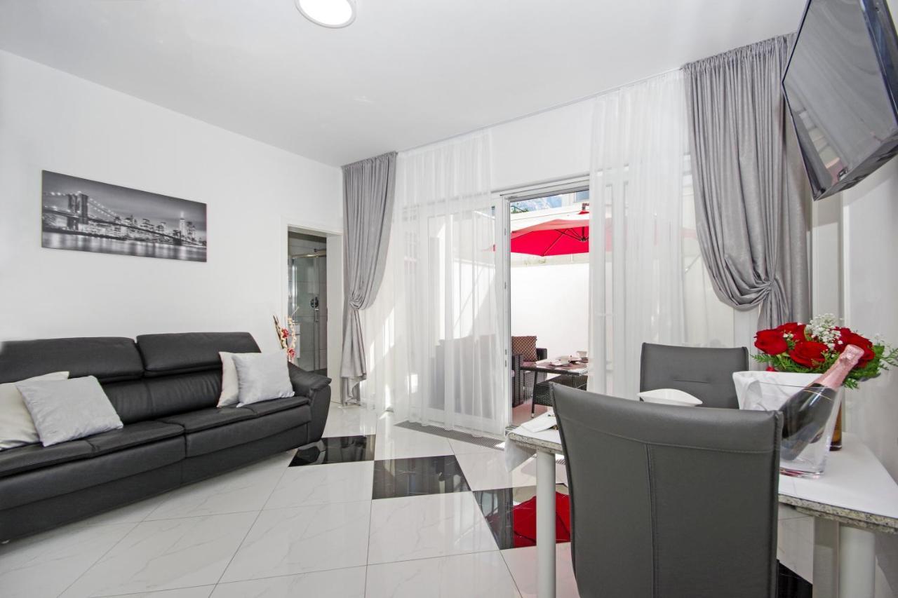 Villa Inis Makarska Exterior foto
